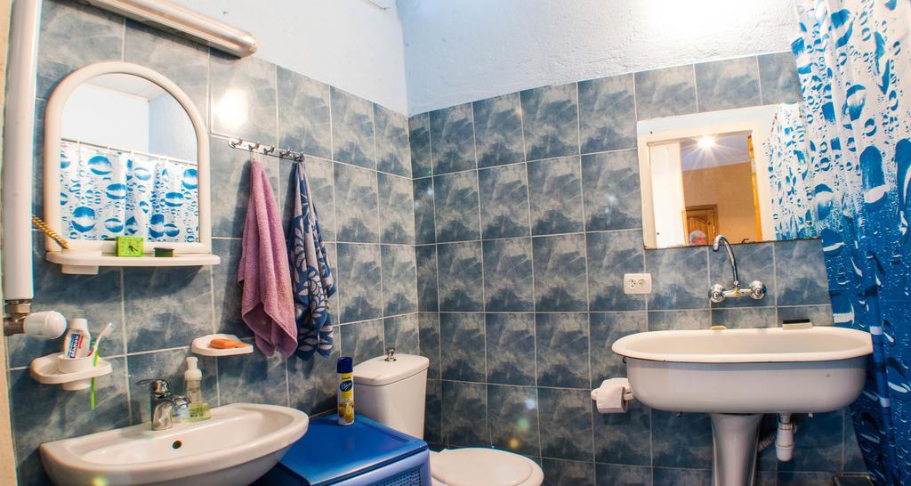 Homestay Nika Tbilisi Ngoại thất bức ảnh