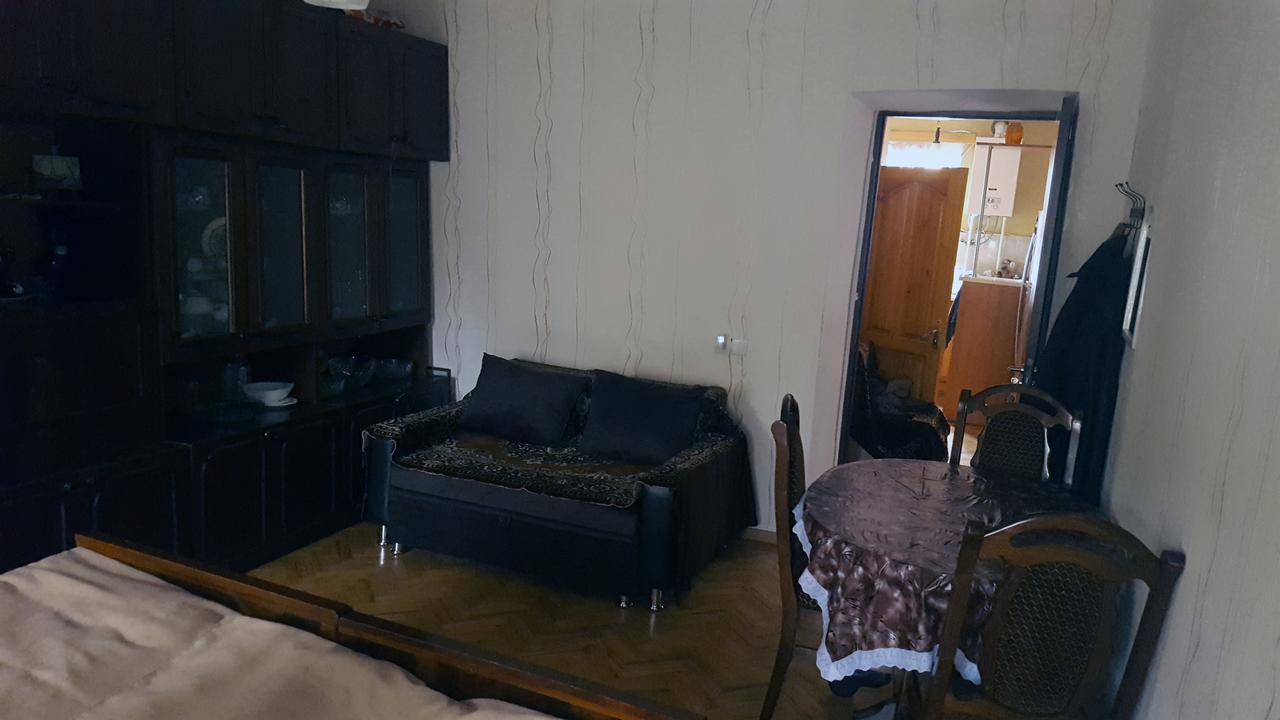 Homestay Nika Tbilisi Ngoại thất bức ảnh